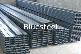 Chain Drive Purlin Roll Forming Machine untuk produksi yang stabil dan lancar
